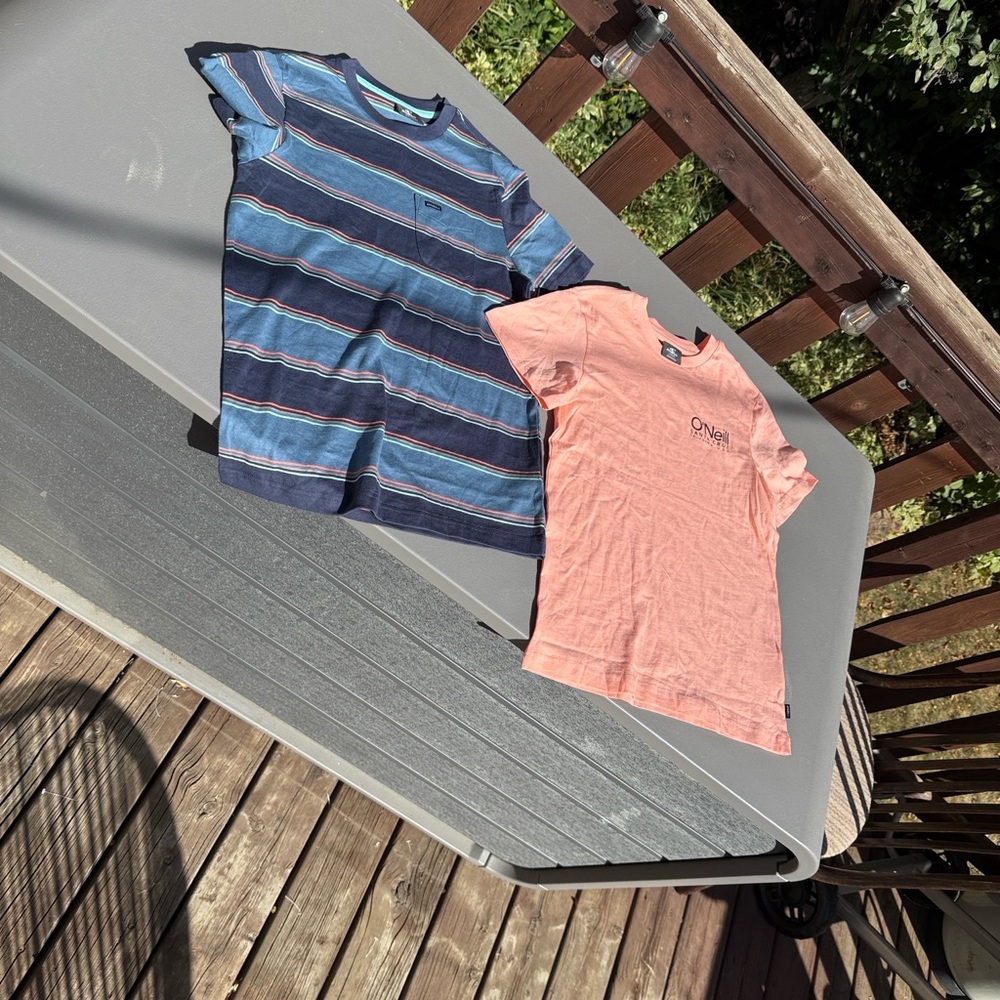 14/16 boys O'Neill Kids Navy and Coral T-Shirt Duo NWOT